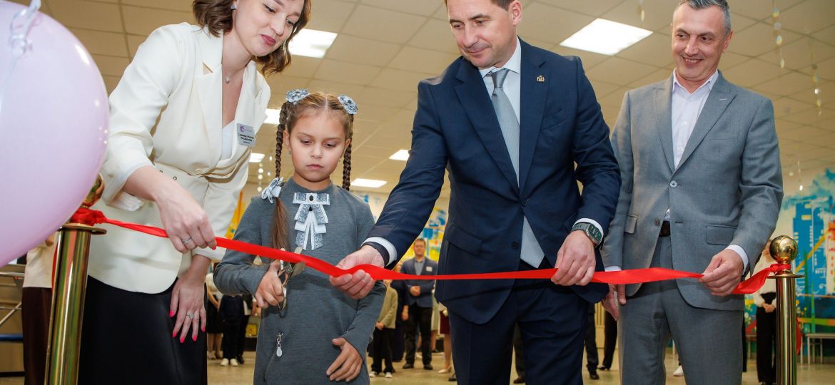 photo_5334573888618757021_w