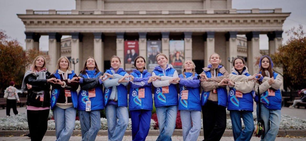 photo_5425021652149861636_y